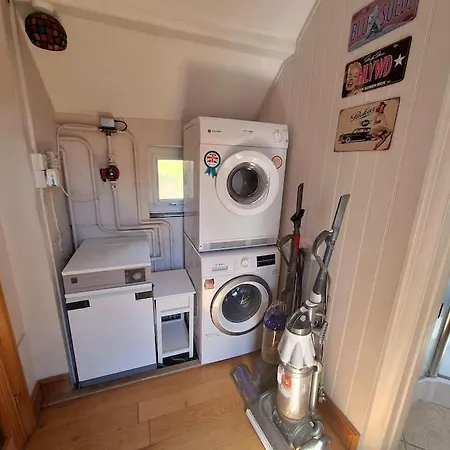 Spacious Dog Friendly Family Home On Norfolk Coast Potter Heigham Exterior photo