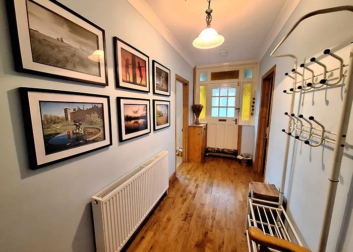 Spacious Dog Friendly Family Home On Norfolk Coast