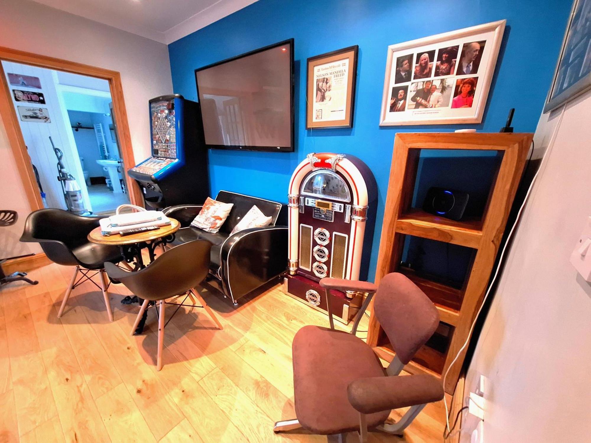 Spacious Dog Friendly Family On Norfolk Coast *