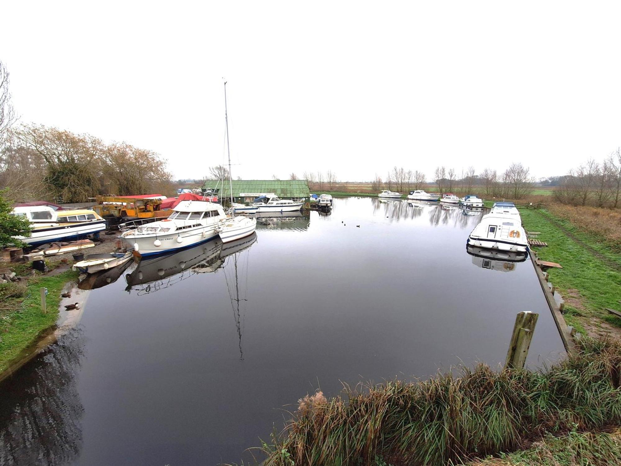 Spacious Dog Friendly Family On Norfolk Coast Holiday home *